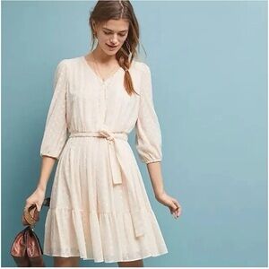 ANTHROPOLOGIE GAL MEETS GLAM Soft Champagne Blush Romantic Flowy Feminine Dress